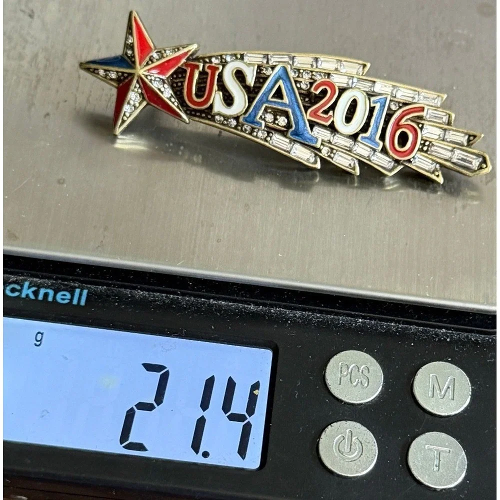 Vintage Heidi Daus Brooch 2016 USA Star Brooch Red White Blue Rhinestone 3